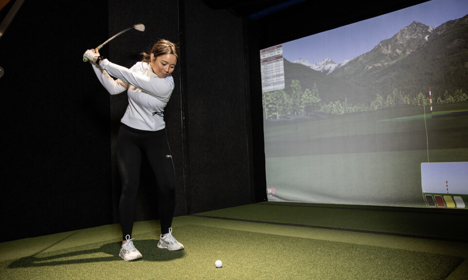 Mikka (29) synes det var for få jenter på golfbanen - «Girls Night» ble svaret