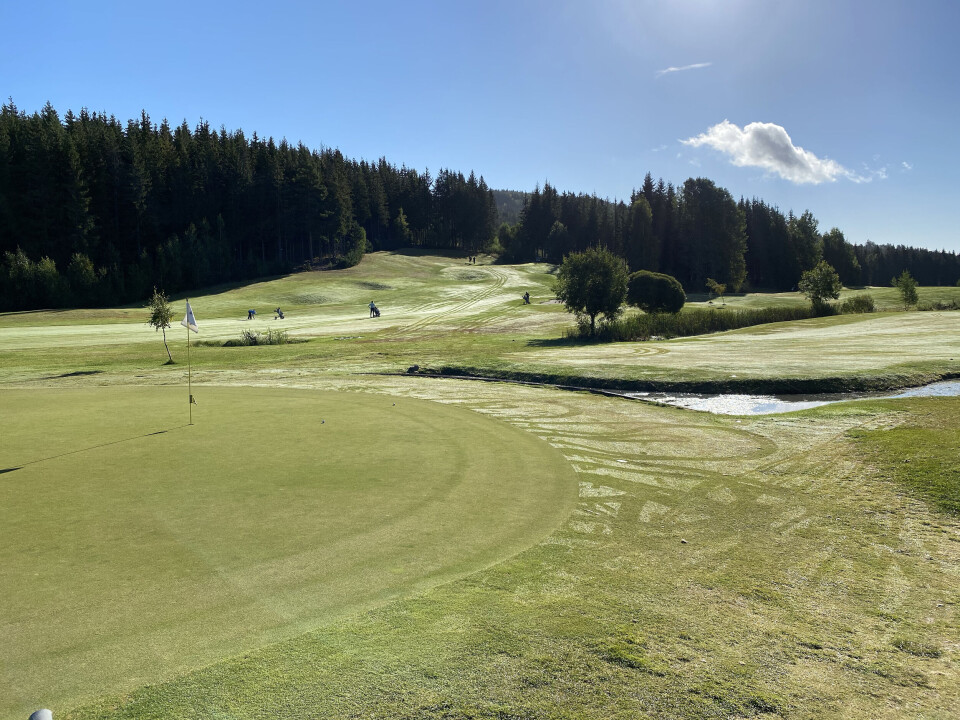 – Hvis jeg taper for John Arne Riise skal jeg bytte ut hele golfsettet