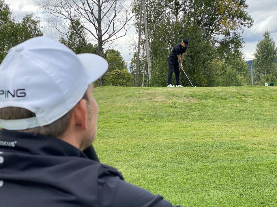 – Hvis jeg taper for John Arne Riise skal jeg bytte ut hele golfsettet