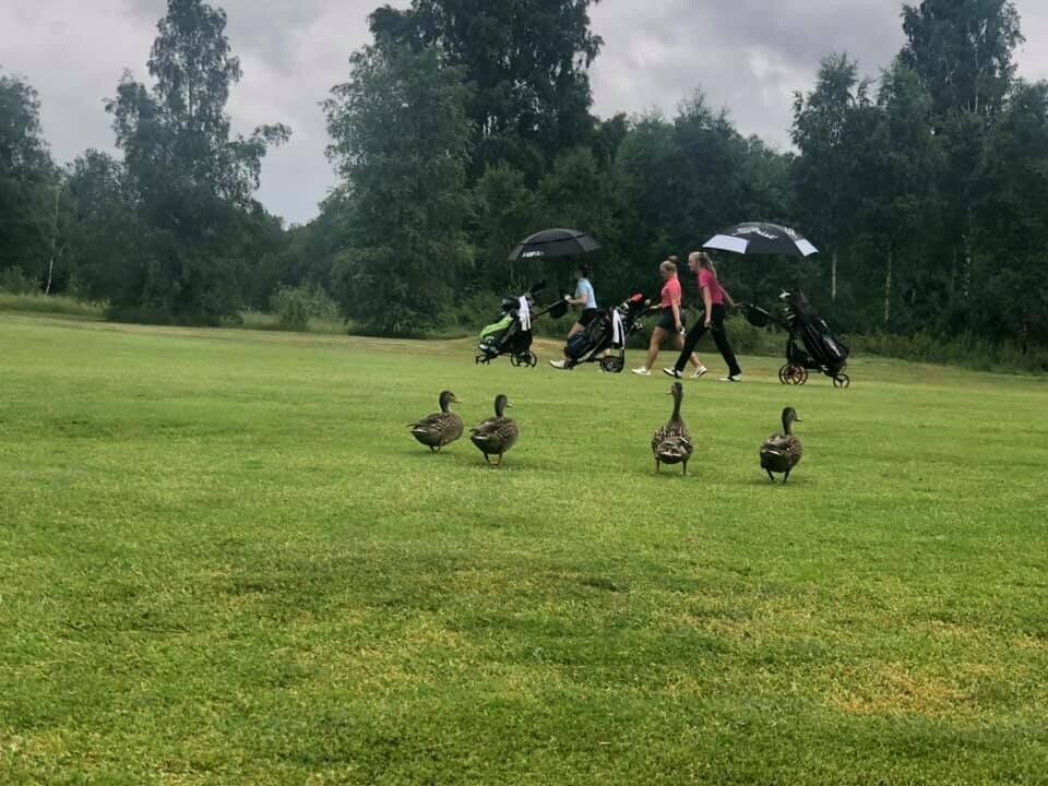 Srixon Tour: Sander og Rikke leder etter første runde