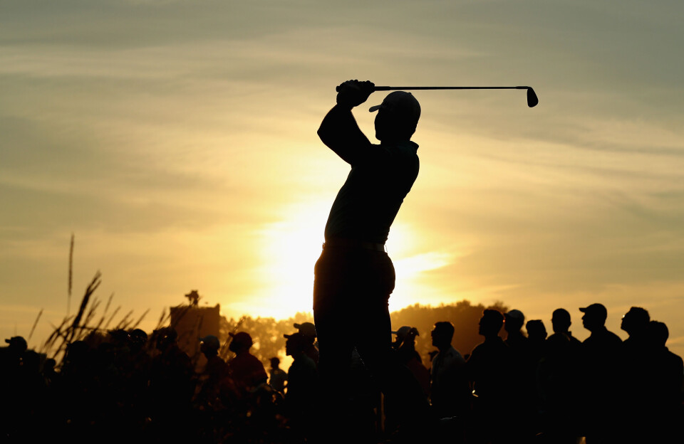 Shane Lowry leder med fire slag før finalerunden
