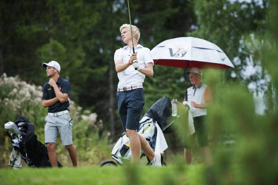 Arnøy (18) blir proff - klar for Team Norway