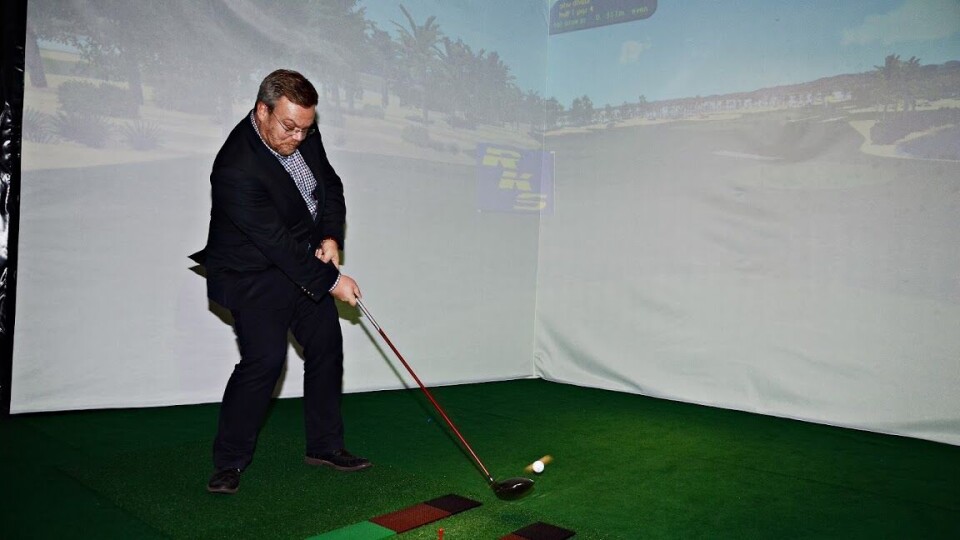 Ordfører kuttet snoren for helårsgolf