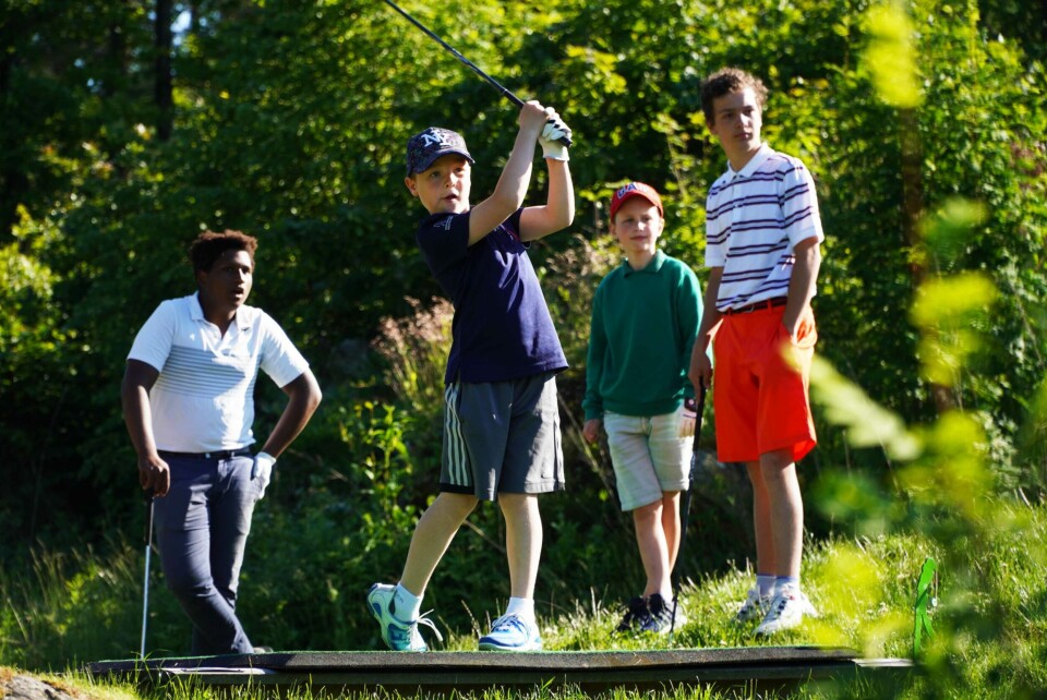 Her gror golfen!