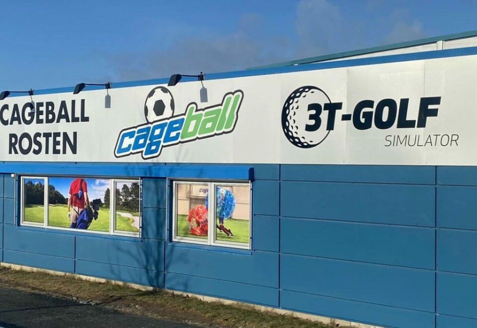 Tar opp kampen med etablert golfsenter, og tilbyr simulatorgolf året rundt: – Vi har veldig tro på at folk vil spille golf før arbeidstid
