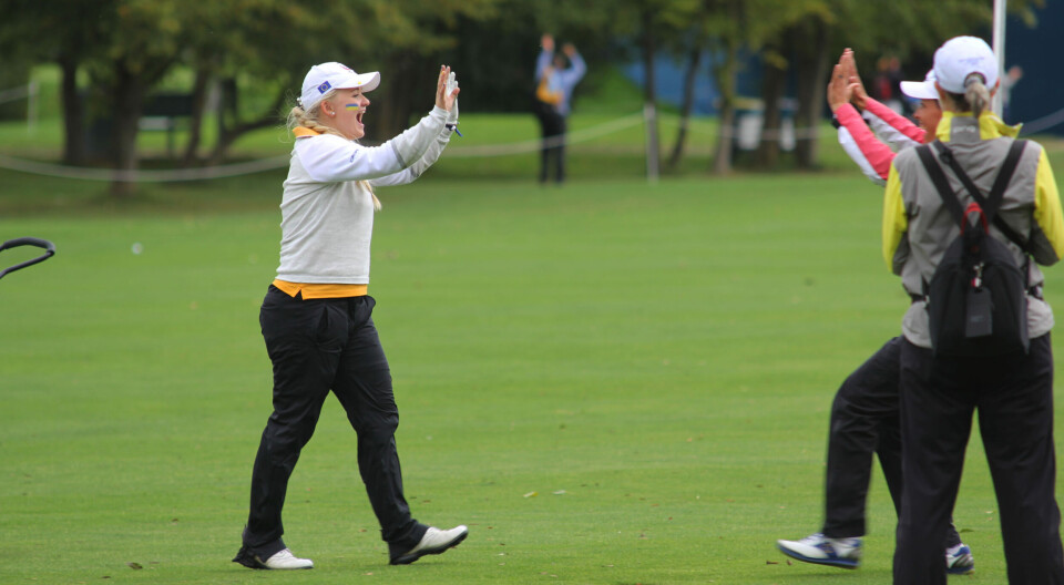 Her avslutter Sandra Junior Solheim Cup med eagle fra 130 meter!