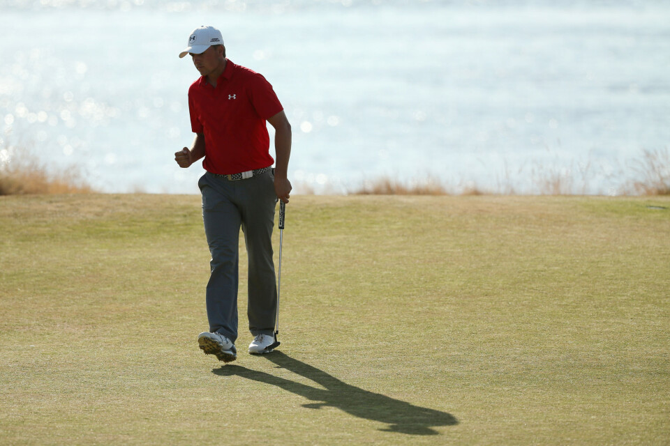 Tett i toppen på Chambers Bay