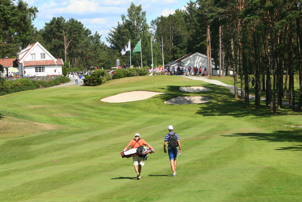 Caddietipset: Slik spiller du et trangt par 5-hull