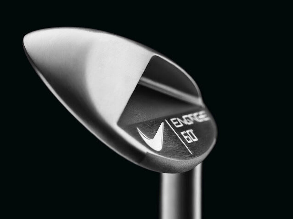 Nike Engage