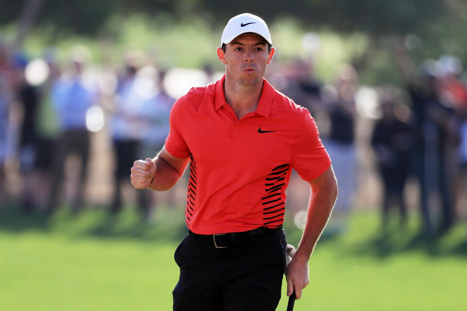 McIlroy kjemper om seier i comebacket