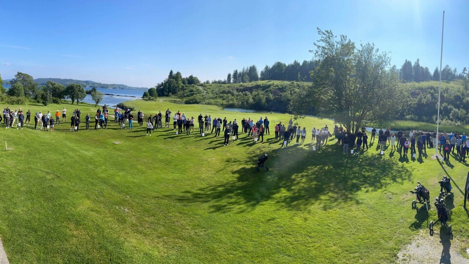 Samlet hundrevis av golfere for niende år på rad