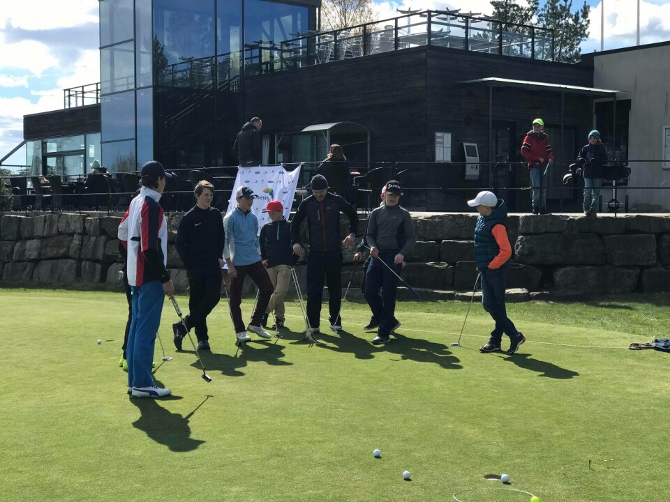 140 juniorer kickstartet sesongen med Narvesen Open
