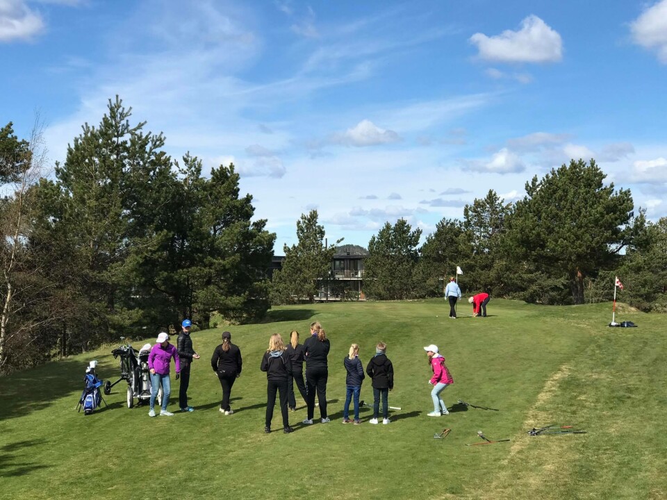140 juniorer kickstartet sesongen med Narvesen Open