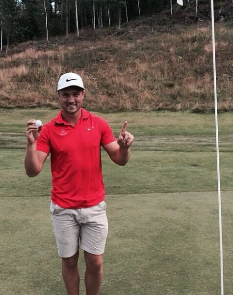 Gjorde hole-in-one på par-4!