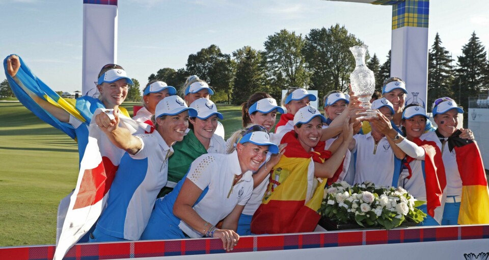 TOLEDO, OH - SEPTEMBER 06: Team Europe poses for a team photo after winning the Solheim Cup on September 6, 2021 at Inverness Club in Toledo, Ohio. (Photo by Brian Spurlock/Icon Sportswire via Getty Images)