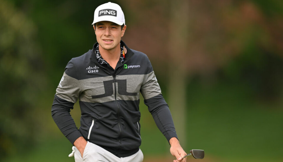 Viktor Hovland greide cuten igjen, og avanserte tjue plasser på ledertavlen. Viktor Hovland greide cuten igjen, og avanserte tjue plasser på ledertavlen.