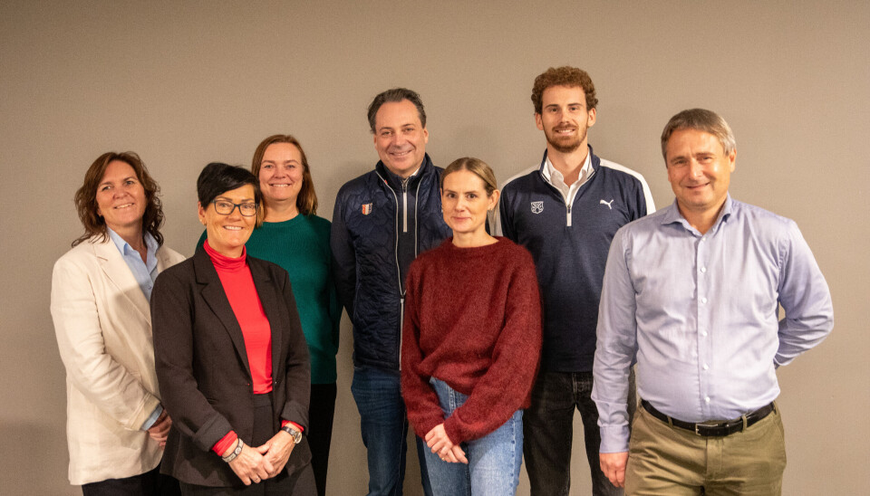 Fra venstre: Anya Markhus, Monica Wara, Vigdis Flaat Sørra, Øyvind Krag Ingul, Anja Solevågseide, Magnus Boland Haugen, Stein Nilsen. Det åttende medlemmet, Ole Berge Ramsnes, er ikke med på bildet. Fra venstre: Anya Markhus, Monica Wara, Vigdis Flaat Sørra, Øyvind Krag Ingul, Anja Solevågseide, Magnus Boland Haugen, Stein Nilsen. Det åttende medlemmet, Ole Berge Ramsnes, er ikke med på bildet.
