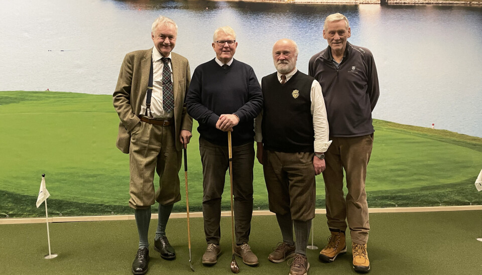 Fire av de åtte stifterne i Norsk Hickorygolf Selskap: Fra venstre Lars Otto Bjørnland (Gamle Fredrikstad GK), Stein Jodal (Larvik GK), Claus Mæland (Kongsvinger GK) og Jens N. Engelstad (Oslo GK). Norsk Hickorygolf Selskap