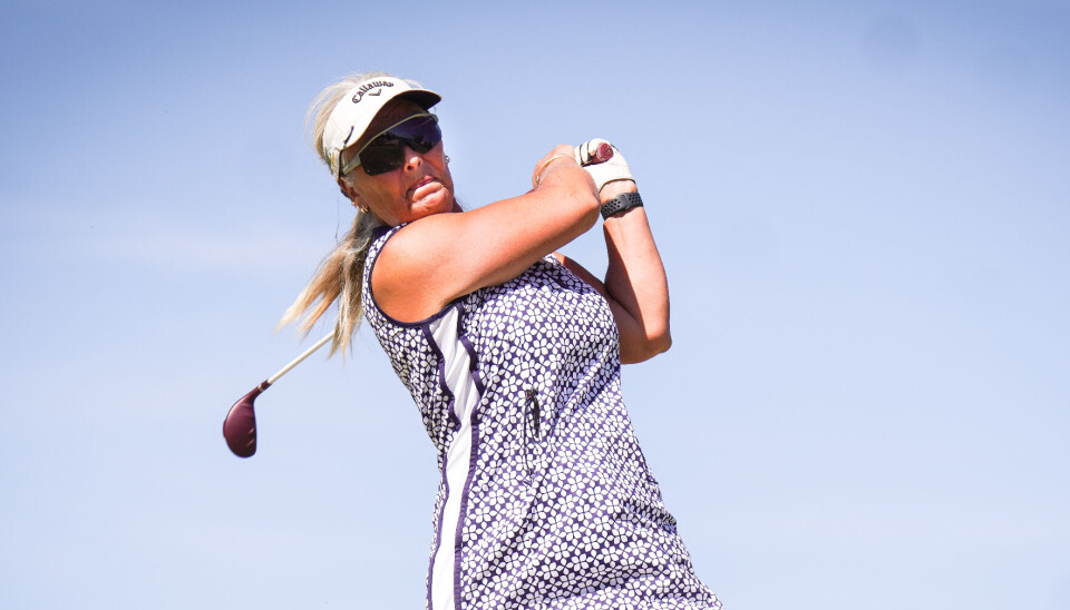 Mette Havnaas er blind, men kom helt til semifinale i en av årets største paragolf-turneringer. Mette Havnaas