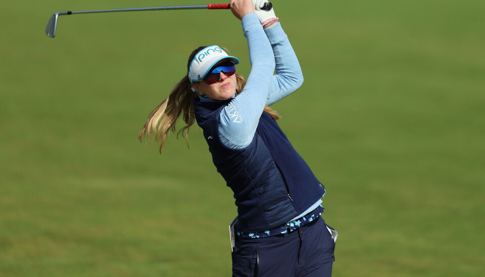 Etter en mildt sagt uortodoks start på turneringen har Dorthea Forbrigd los på seier i denne ukens turnering på Ladies European Tour.