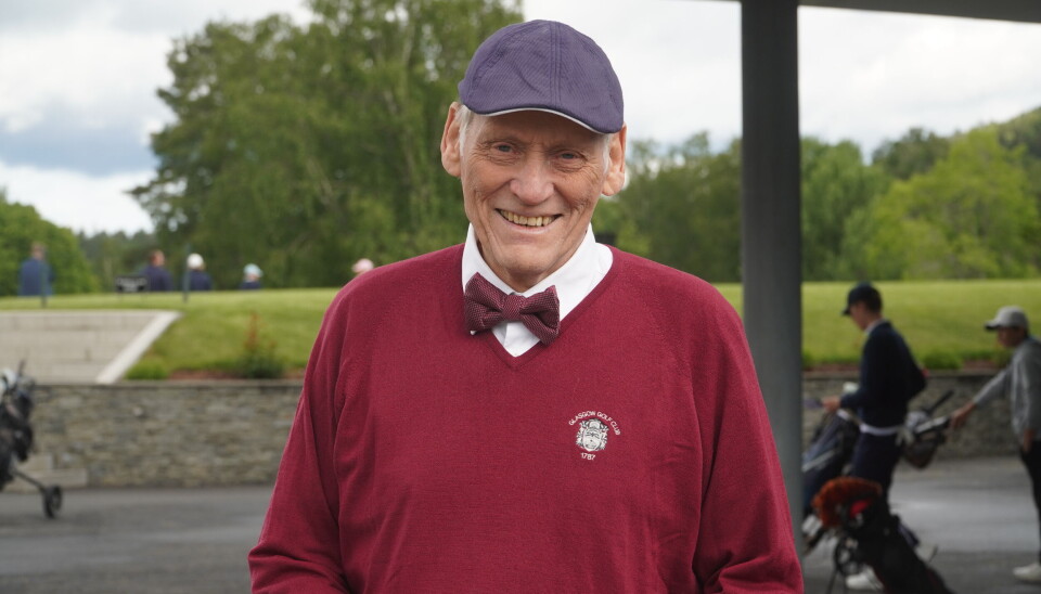 Jens Engelstad hadde clinic med hickory-køller. Jens Engelstad