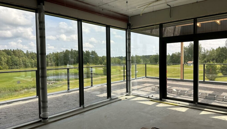 Sandefjord Golfklubbs sitt nye klubbhus blir fantastisk flott og de er i tute med jobben. Foto: Sandefjord Golfklubb
