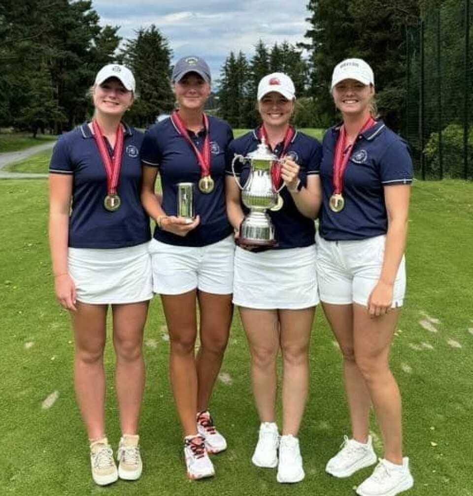 Marie Sandtorv Lussan (f.v.), Mia Sandtorv Lussand, Sandra Menes og Silje Torvund Ohma sikret Fana GK et nytt NM-gull for lag.