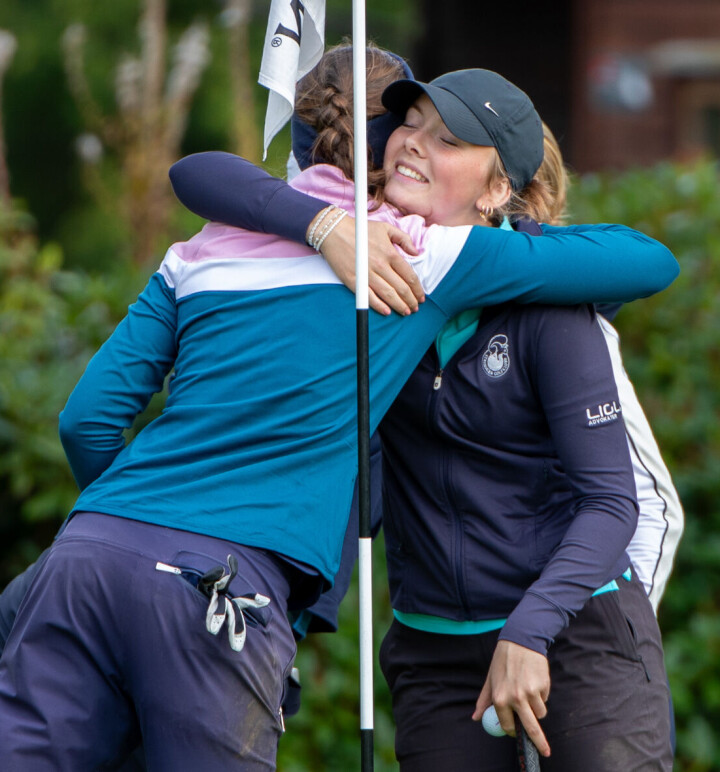 Ella Ingebretsen leverte varene i juniorturneringen i Angus. Bildet er fra fjorårets seier i Srixon Tour-finalen.