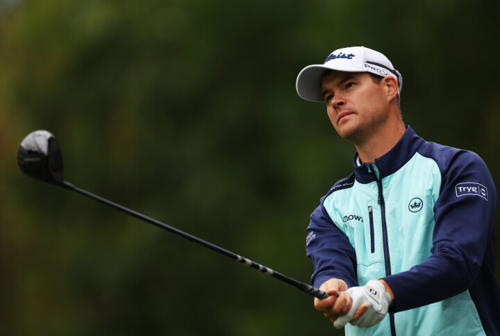 Espen Kofstad bytter ut turneringsspill med kontorpult. Han blir ny sportssjef hos Haga GK i Bærum. Her avbildet under British Masters i august tidligere i år.