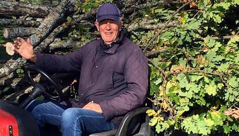 Rolf Christian Thrane Nielsen ble det tredje æresmedlemmet i Larvik Golfklubb som han fikk i forbindelse med jubileumsfesten.