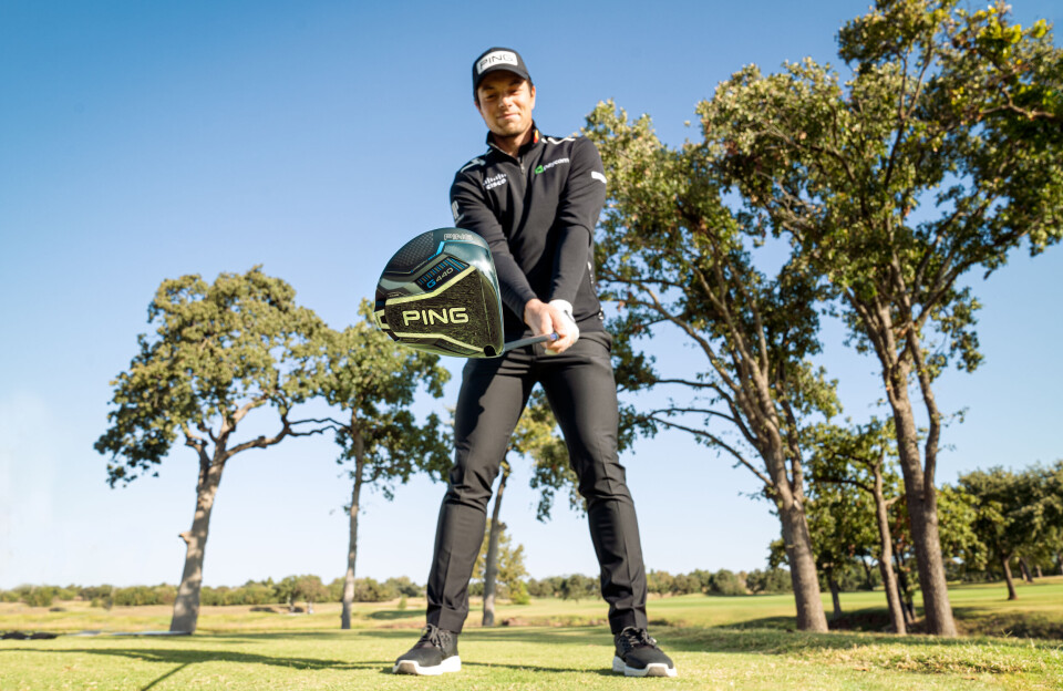 Her er Viktor Hovland med den nye PING G440-driveren. Viktor Hovland med den nye PING G440-driveren.