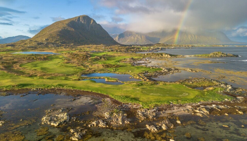 Lofoten Links er golfbanen Isaac Rowlands skal sette sin verdensrekord.