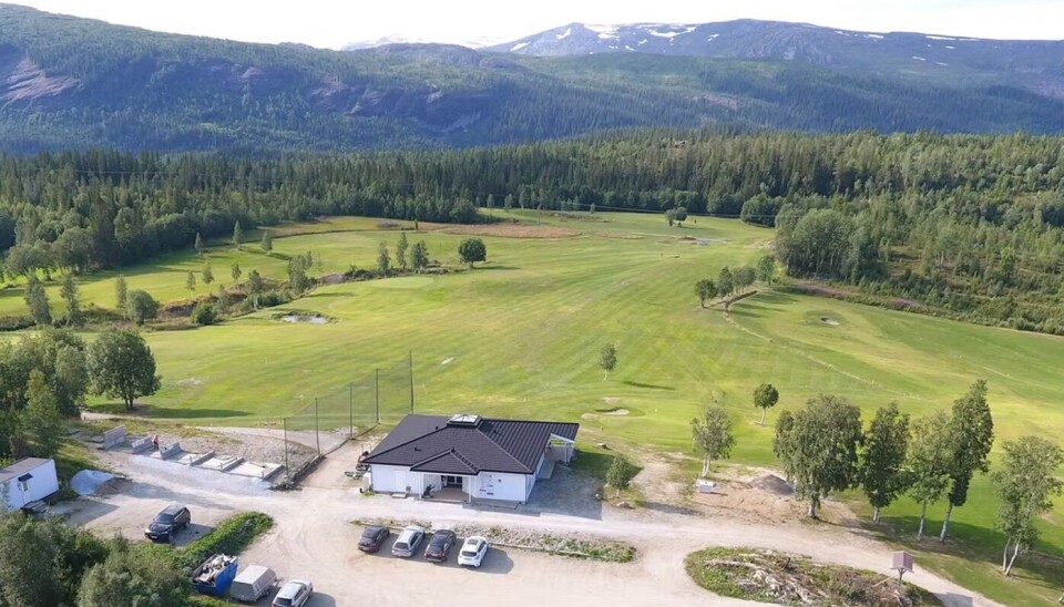 Polarsirkelen Golf går sine egne veier for å få ungdommer inn i golfen.