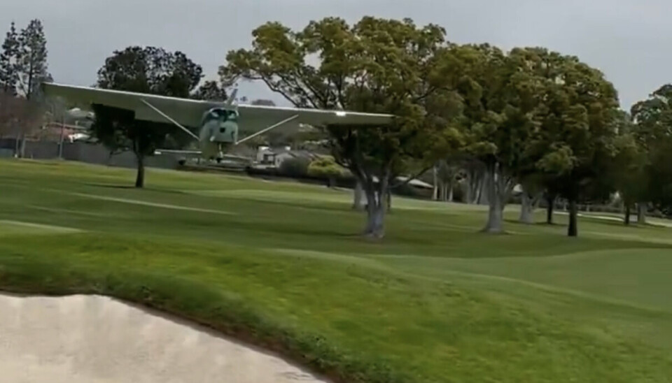 Småfly nødlandet på en av verdens mest kjente golfbaner