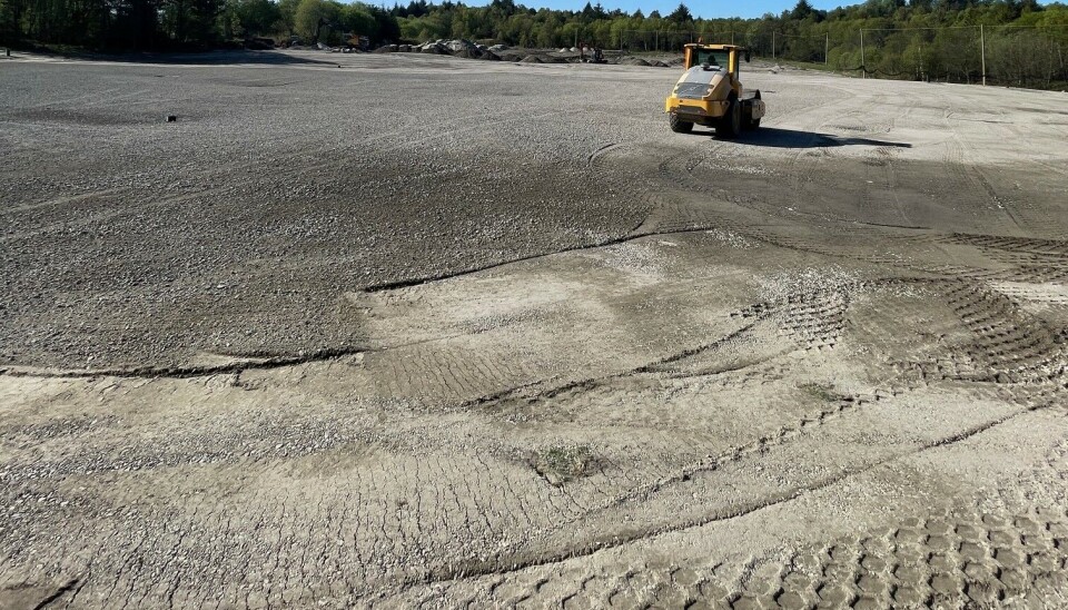 26000 tonn med steinmasser, grus og sand blir til en av Norges fineste, tørreste og smarteste ranger.