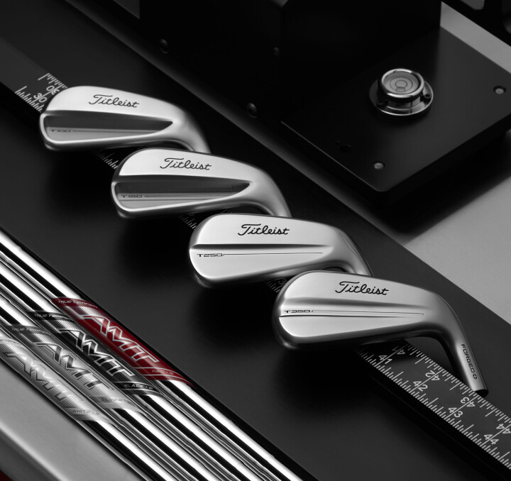 Slik ser de ut, Titleists 2025-modeller i T-serien. Fra venstre til høyre: T100, T150, T250 og T350. Titleists 2025-modeller i T-serien