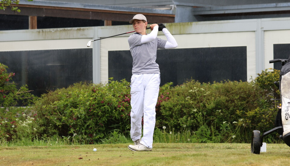Knut Magnus Erlandsen (Bærum GK) tok hjem en overraskende seier på Sola Golfklubb søndag. Knut Magnus Erlandsen (Bærum GK)