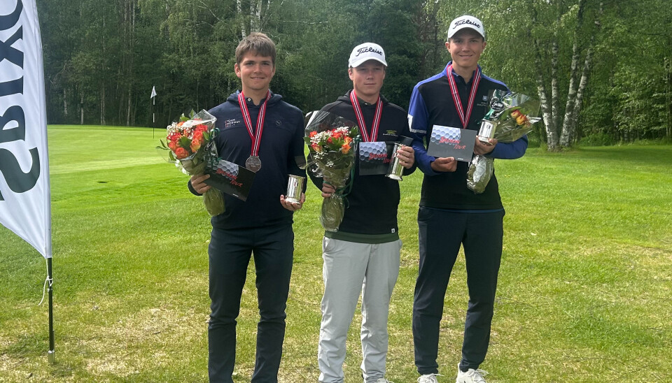 Mikkel Bergum Johansen (i midten) vant den eldste gutteklassen.