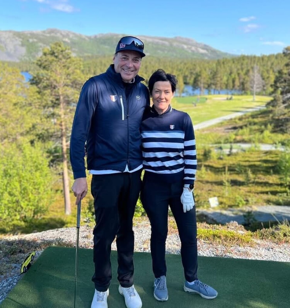 Her er Ingul og Wara på Alta Golfklubb.