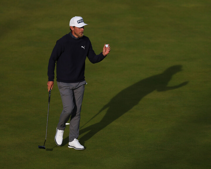 I solnedgangen på Royal Portrush nådde Kristoffer Reitan en personlig milepæl – å klare cuten i majorturnering. Nå ser han frem mot å kjempe videre mot verdenseliten i helgen.