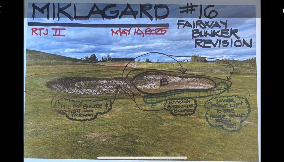 Bunkeren på hull 16 på Miklagard Golf blir mindre, men langt vanskeligere når du havner i den.