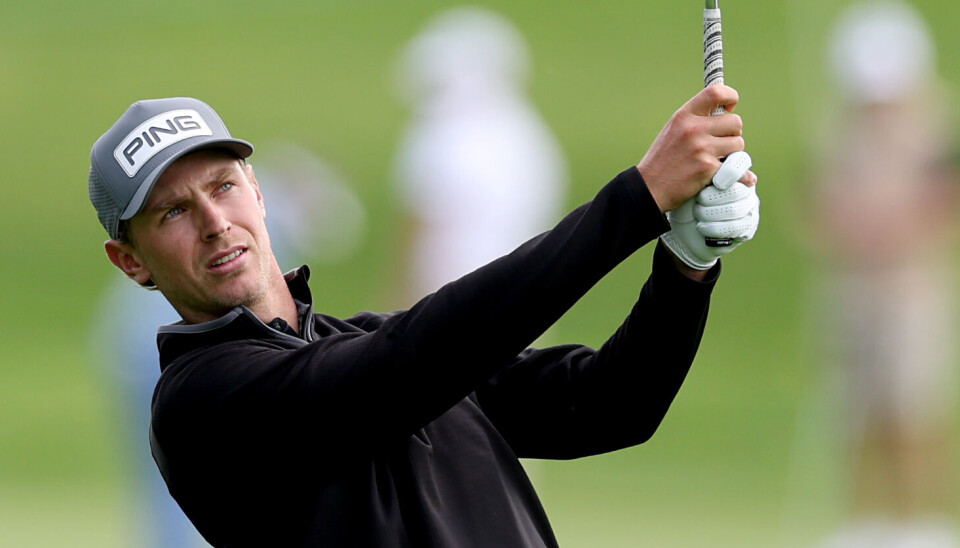 En nybarbert Kristoffer Reitan på en av innspillsrundene på The K Club denne uken. Han starter Irish Open i godt selskap med Rory McIlroy (innfelt).