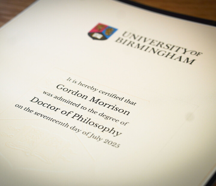Den 7. juli 2025 mottok han sin doktorgrad fra universitetet i Birmingham. Gordon Morrison