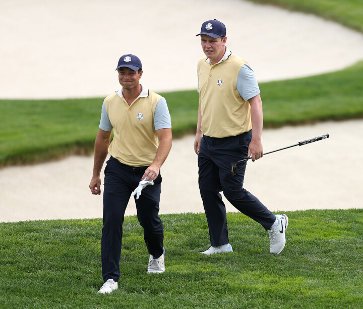 Viktor Hovland og Robert MacIntyre spiller på samme balltype - og har spilt innspillsrunder flere dager på rad. En mulig makkerpar?