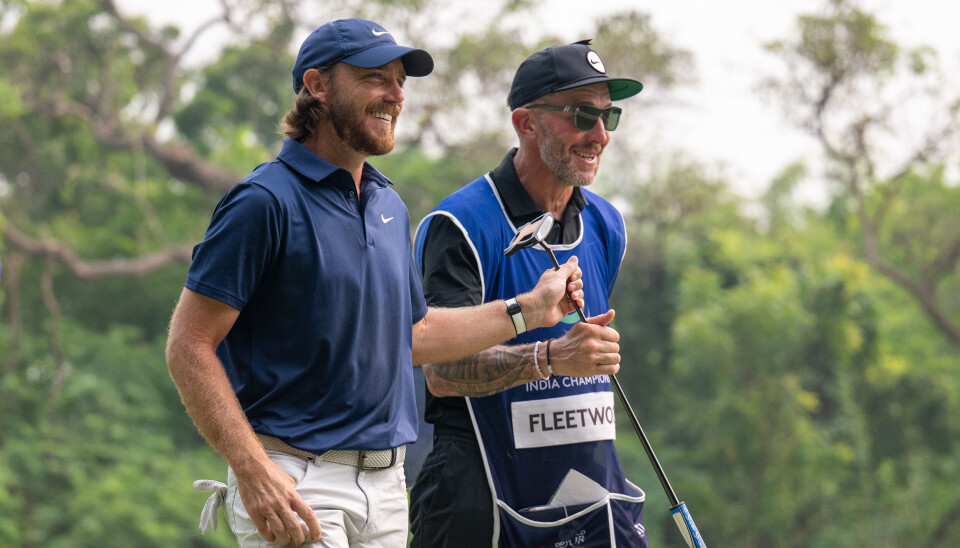 Tommy Fleetwood og caddie Ian Finnies hadde gode grunner til å smile søndag.